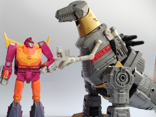 变形金刚工作室系列 TS-25热破 MTMTE系列