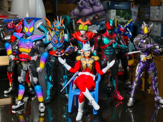 S.H.Figuarts 假面骑士苦涩加布 霹雳软糖形态