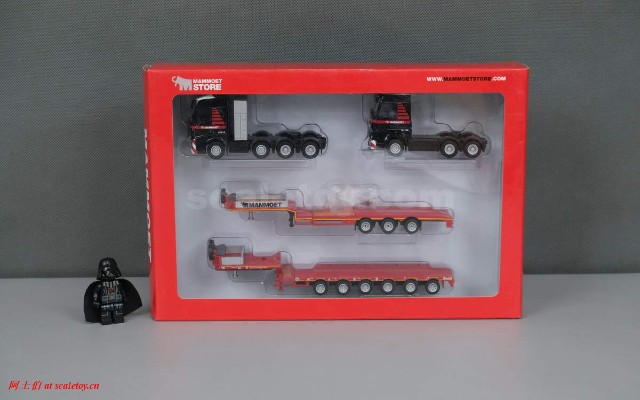72-2031 梅赛德斯奔驰MP4 BIG SPACE 6x4+沃尔沃FH4 GLOBETROTTER XL 8x4牵引车；Mammoet410103