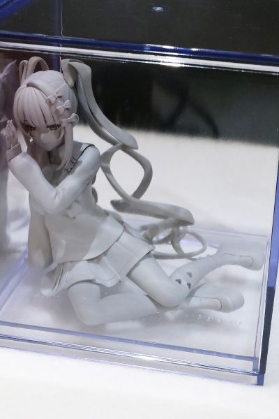 手办立方体 主播女孩重度依赖 超天酱