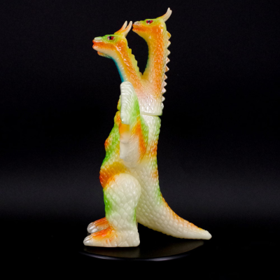 王者基多拉/蓄光