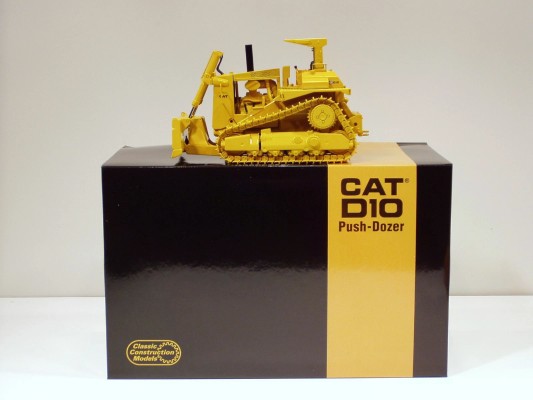 Cat D10履带式拖拉机/推土机