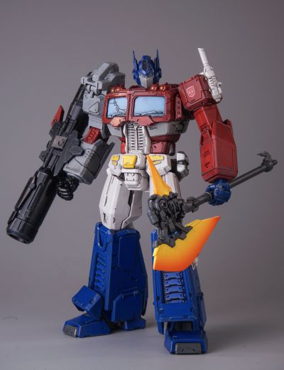 MDLX 变形金刚 擎天柱（漫画版）