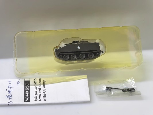 740449/roco253 M114侦查装甲车