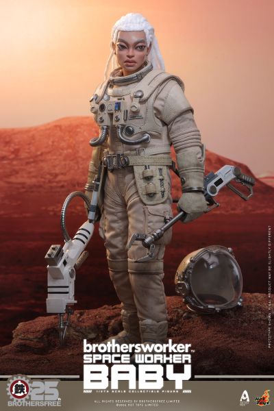 AMC040 《铁人兄弟 x Hot Toys》 Space Worker Baby(铁人兄弟25周年版)