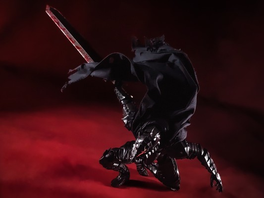 PLAMATEA 剑风传奇 格斯 狂战士铠甲 金属色