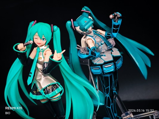 figma #200 VOCALOID 初音未来 2.0 