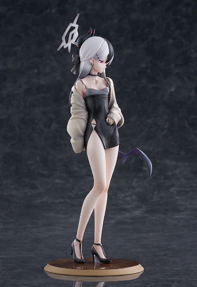 蔚蓝档案 鬼方佳代子（礼服）