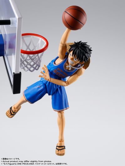 S.H.Figuarts 航海王×NBA 蒙奇·D·路飞 -纽约尼克斯队ver.-
