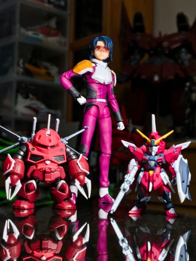 S.H.Figuarts    阿斯兰·萨拉（孔帕斯驾驶服）