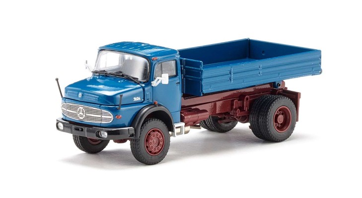 1057 梅赛德斯-奔驰 LAK 1624 圆头双轴自卸车