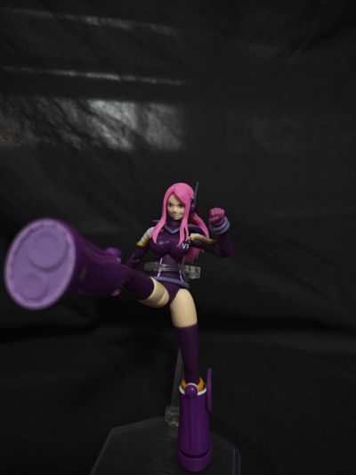 S.H.Figuarts 杰丽·邦妮 -未来岛艾格赫德-