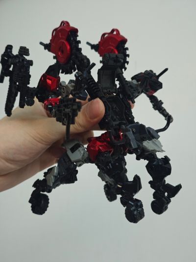 迷惘商会：异鸟代码 未来先锋系列 原始魔鸟