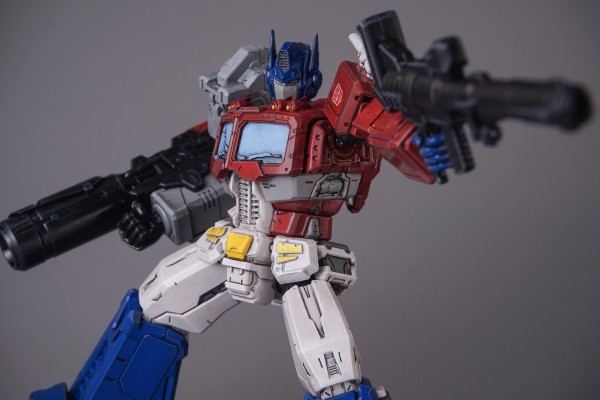 MDLX 变形金刚 擎天柱（漫画版）