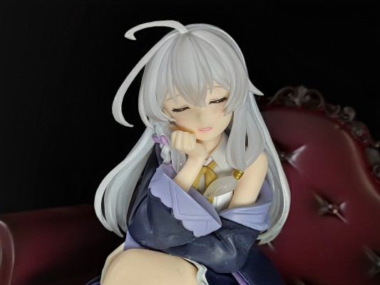 景品收藏 魔女之旅 Zzz 伊蕾娜