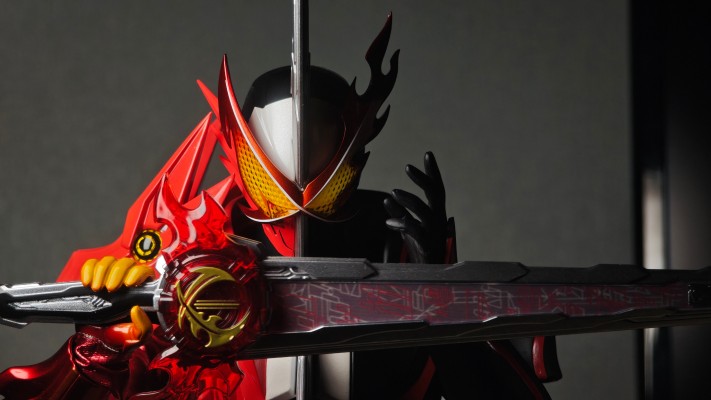 REAL ACTION HEROES 编号788 RAH GENESIS 假面骑士圣刃 勇气之龙