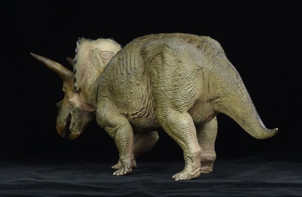 [Mega Sofubi Advance] MSA-011 三角龙