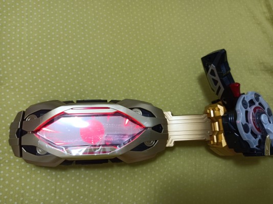 PREMIUM DX 纪念收藏版无限驱动器与高级腰带条套装