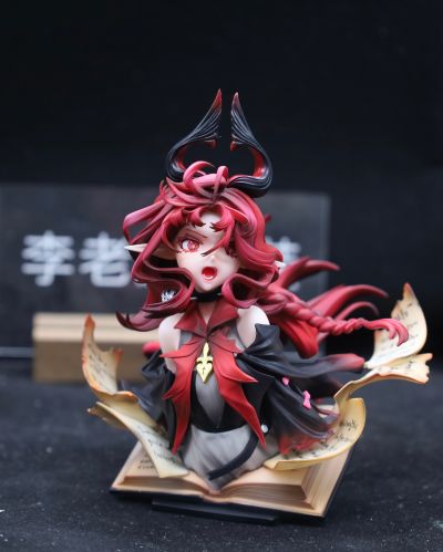 明日方舟 妮芙 于历史中怒号