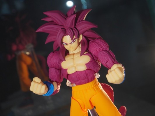 S.H.Figuarts 超级赛亚人4孙悟空-大魔