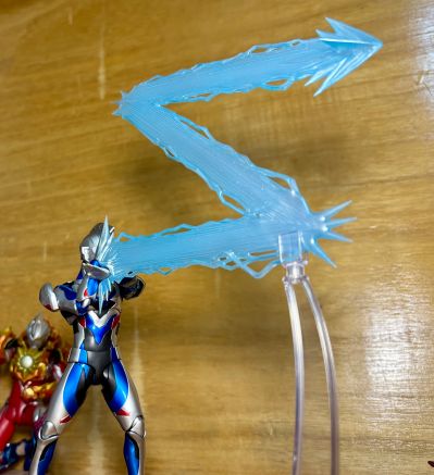 S.H.Figuarts 泽塔奥特曼 原始形态 特别配色版