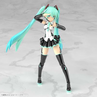 大比例 机音少女 初音未来