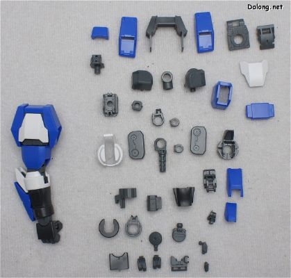 MG 1/100 机动战士高达AGE AGE-1S 高达AGE-1飞雀型