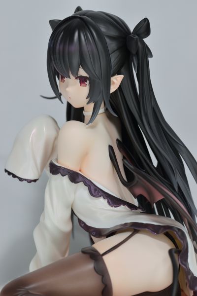 粉色小恶魔