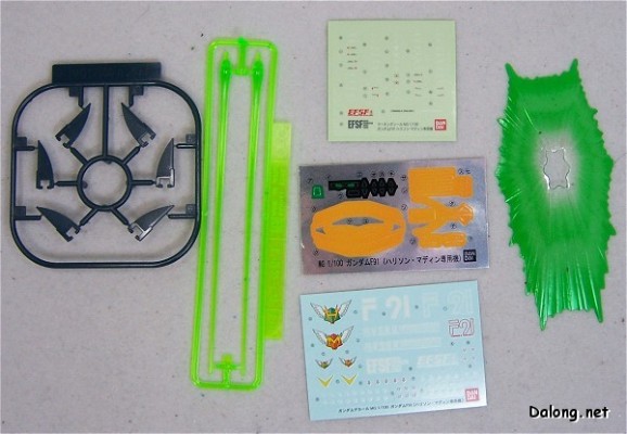 MG 1/100 机动战士高达F91 F91高达F91 哈里逊·马丁机