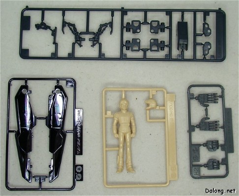 MG 1/100 机动战士Z高达 MSZ-006 Z高达（Coating ver.）
