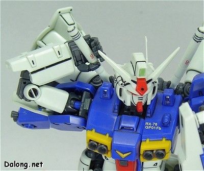 MG 1/100 机动战士高达0083 星尘的回忆 	RX-78GP01-Fb 高达试作1号机全方位推进型“玉帘”