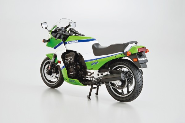 摩托车系列 No.29 川崎 ZX900A GPZ900R 忍者 1985年款