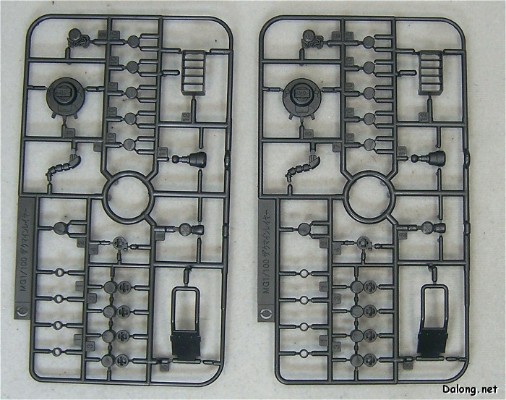 MG 1/100 机动战士高达  	MS-06F 扎古II Ver. 2.0, Minelayer