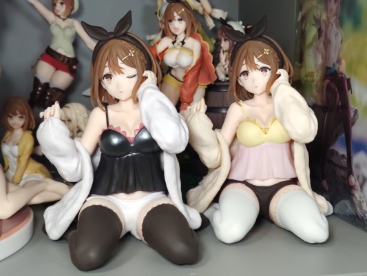 TAITO抽彩 莱莎的炼金工房～常暗女王与秘密藏身处～动画版 闪耀夜空与秘密晚会 终极大奖 莱莎人偶（终极大奖款）