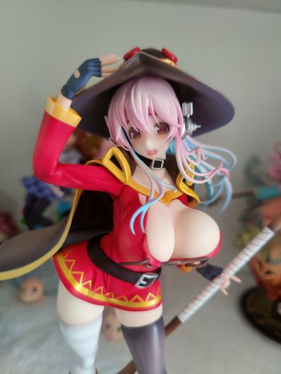 超级索尼子 惠惠服装