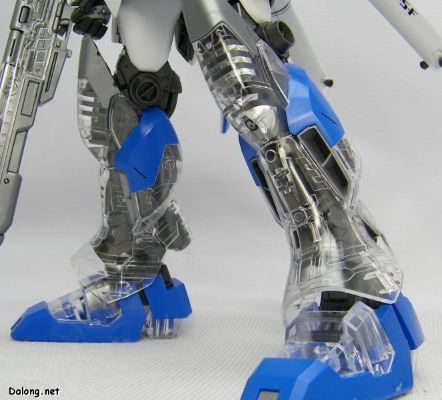 MG RX-93-ν2 Hi-ν高达（额外透明外甲款）