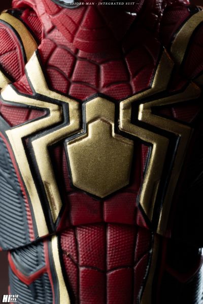 MAFEX 编号245 蜘蛛侠 融合战衣
