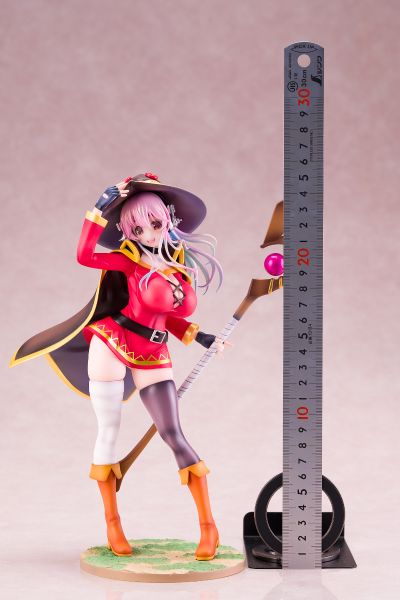 超级索尼子 惠惠服装