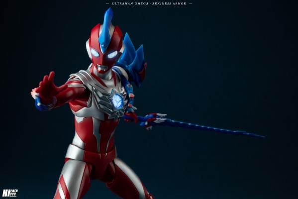 S.H.Figuarts 奥美迦奥特曼 青龙装甲