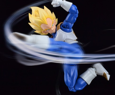 S.H.Figuarts 超级赛亚人贝吉塔〈危险的骄傲〉