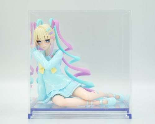 手办立方体 主播女孩重度依赖 超天酱