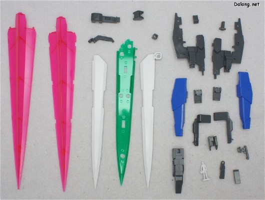 MG 1/100 机动战士高达00 GN-0000 00高达 00斩击强化模组