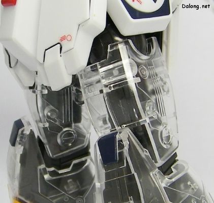 MG #94 机动战士海盗高达 	XM-X1 海盗高达X1 全武装型 30th Anniversary Clear Parts