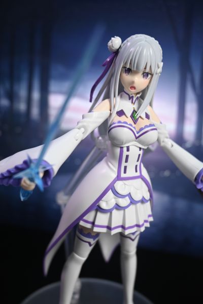 角川模型系列 Re:从零开始的异世界生活 爱蜜莉雅