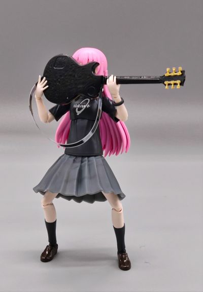 30MP  孤独摇滚！ 山田凉