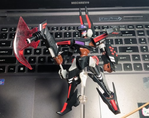 ダン铁球戦机 046 LBX グルゼオン