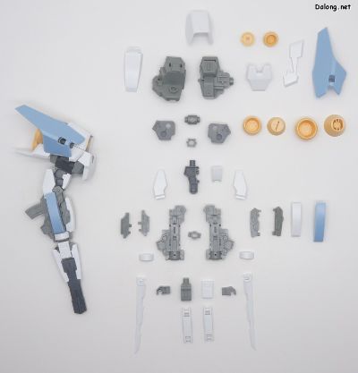 大比例 机甲少女 猎刃