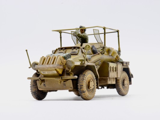 35268 1/35 德国陆军 无线指挥车（附带蚀刻部件）