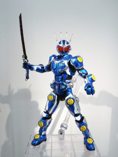 S.H.Figuarts（真骨雕制法） 假面骑士G7