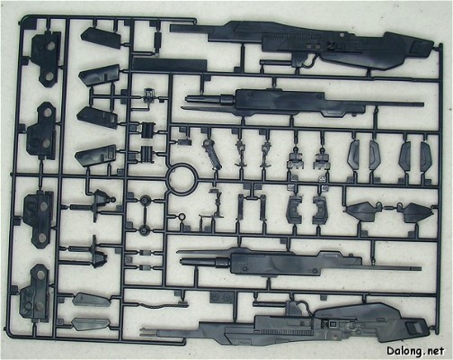 MG 1/100 机动战士Z高达 MSZ-006 Z高达（Coating ver.）